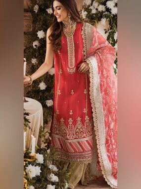 Women's Red Embroidered Sleeveless Festive Dress with Gold Accents bust 41/42